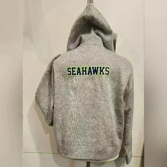 Seattle Seahawks WEAR by Erin Andrews Women's Tea Full-Zip Hoodie Heather Gray - Picture 4 of 11